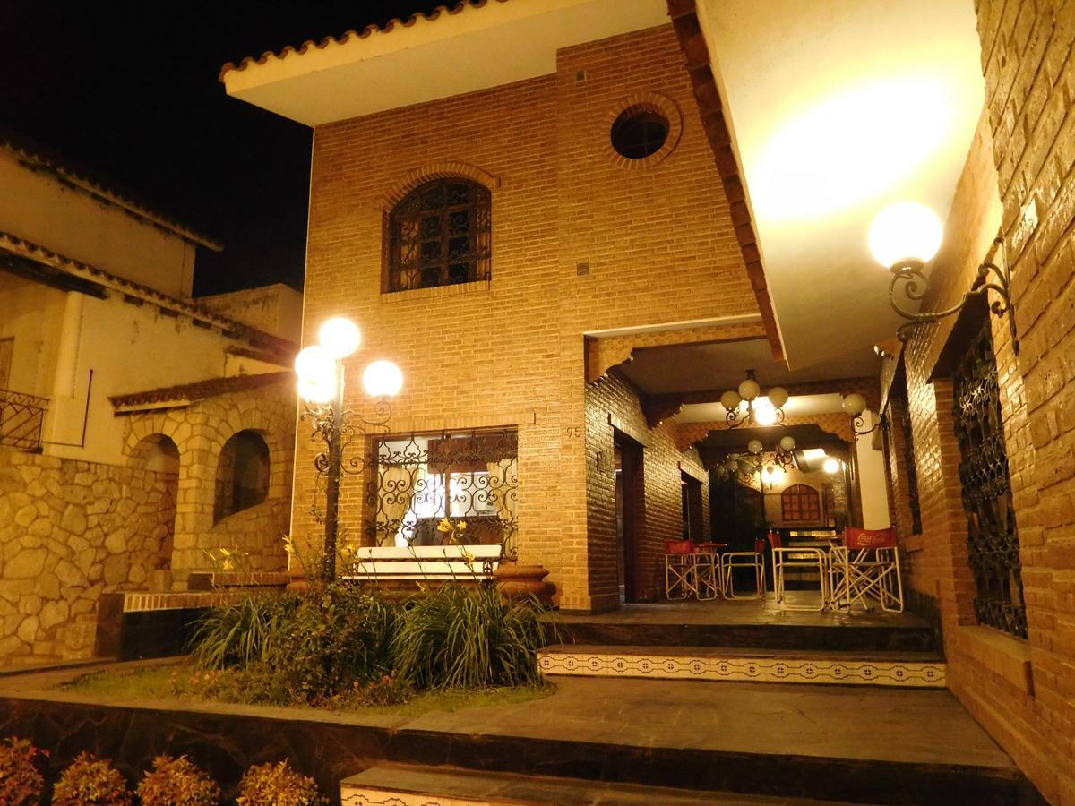 La Posada Alta Gracia Exteriör bild